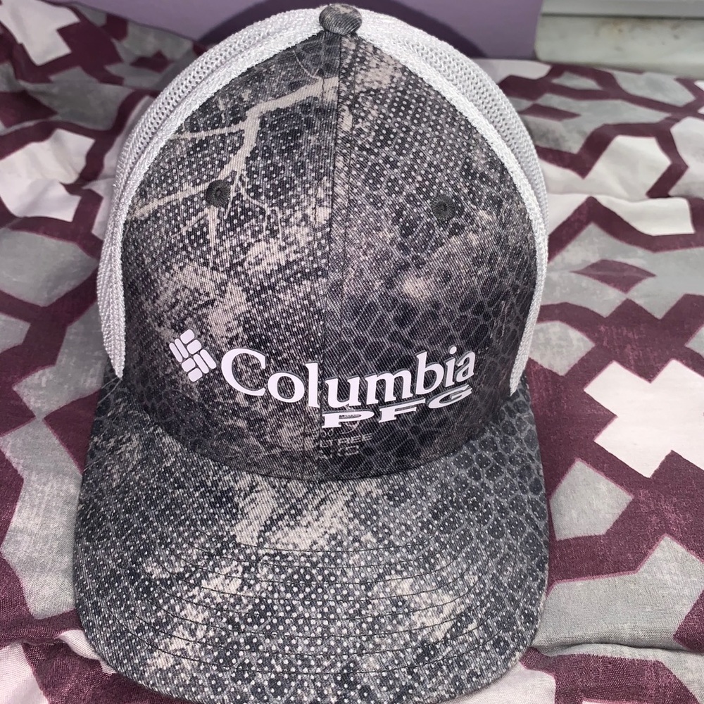 Columbia hat